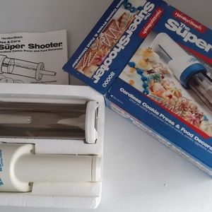 Cookie Press Supershooter Cordless Christmas Cookie must!